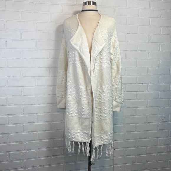 GAP Boho Ivory Longline Swiss Dot Cotton Open Front Fringe Hem Cardigan Sweater - Picture 11 of 13